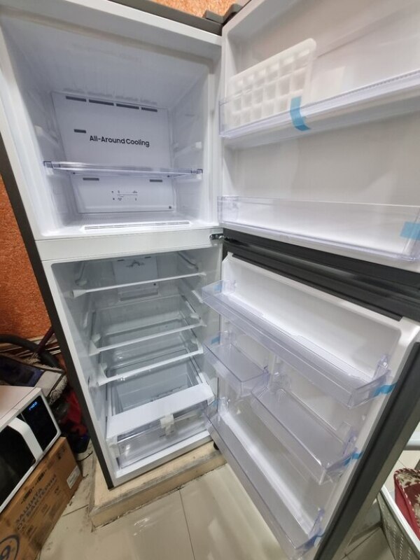 Soyuducu Samsung RT35CG5000S9