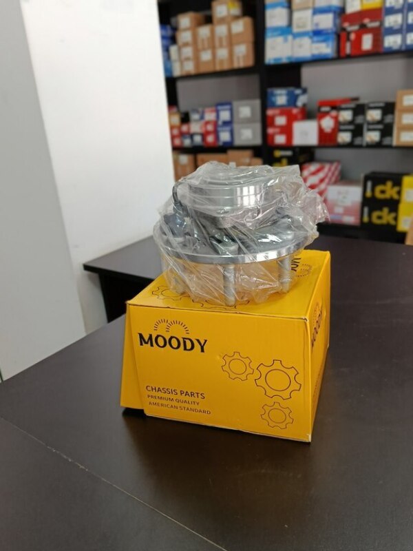 Cadillac Escalade təkər topu