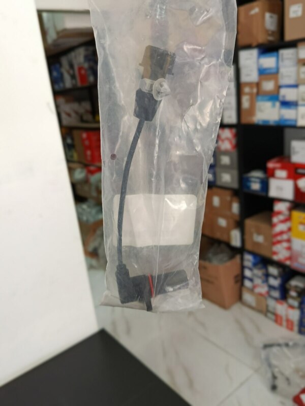 Chevrolet Captiva dirsəkli val sensoru