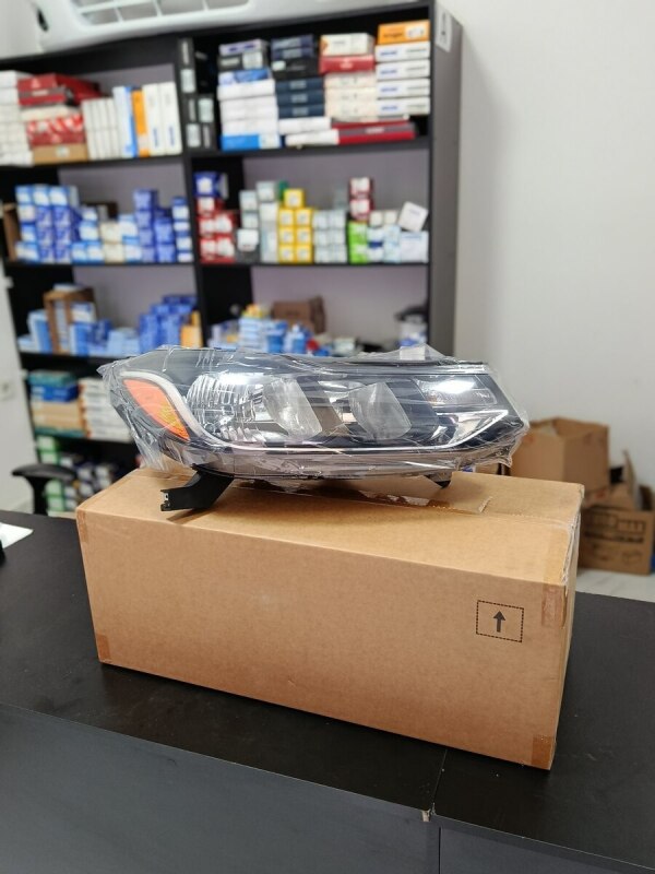 Chevrolet Trax ön farası