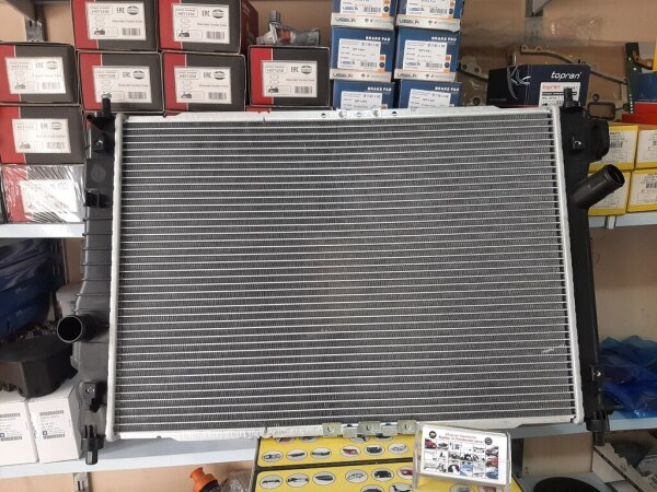Chevrolet Aveo T250 12 mühərrikin su radiatoru