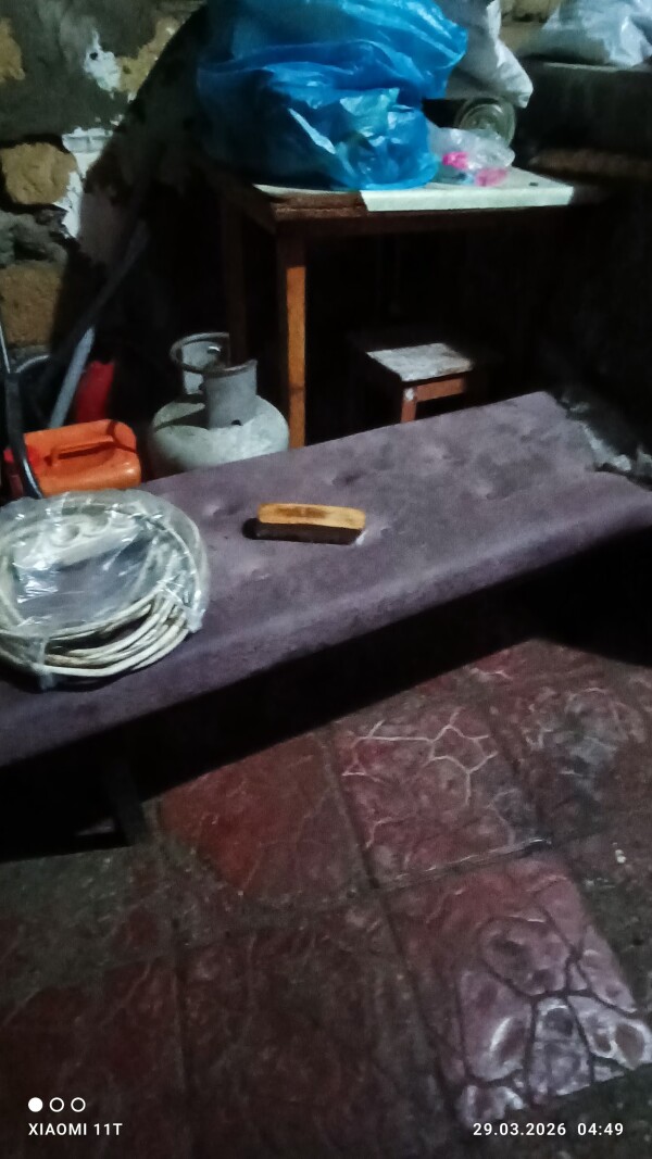 Skameyka və dairəvi açılıb yığıma stol