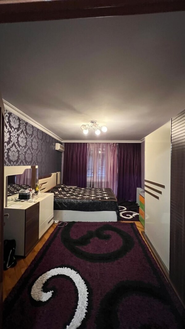 3 0tqlı mənzil satılır əşyalı