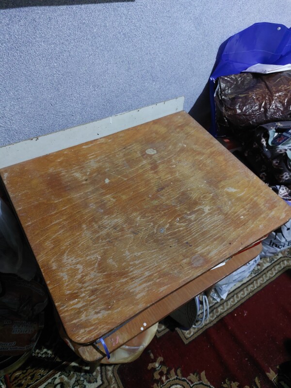 Televizor altlığı