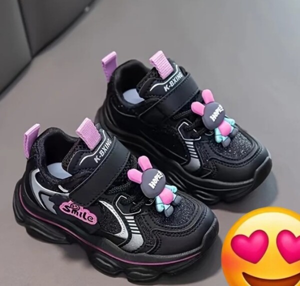 Ayaqqabı  2 dəfə geyilib