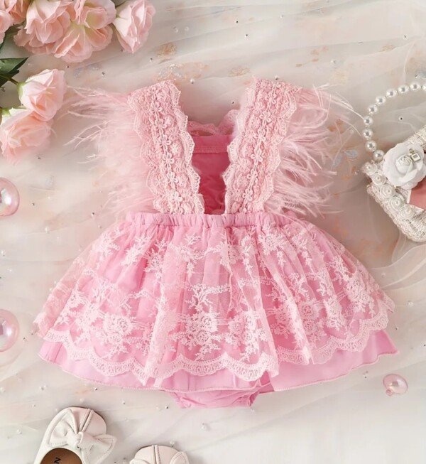 satiram ekiz gizdar ucun 3 sat geynilib teze kimidir