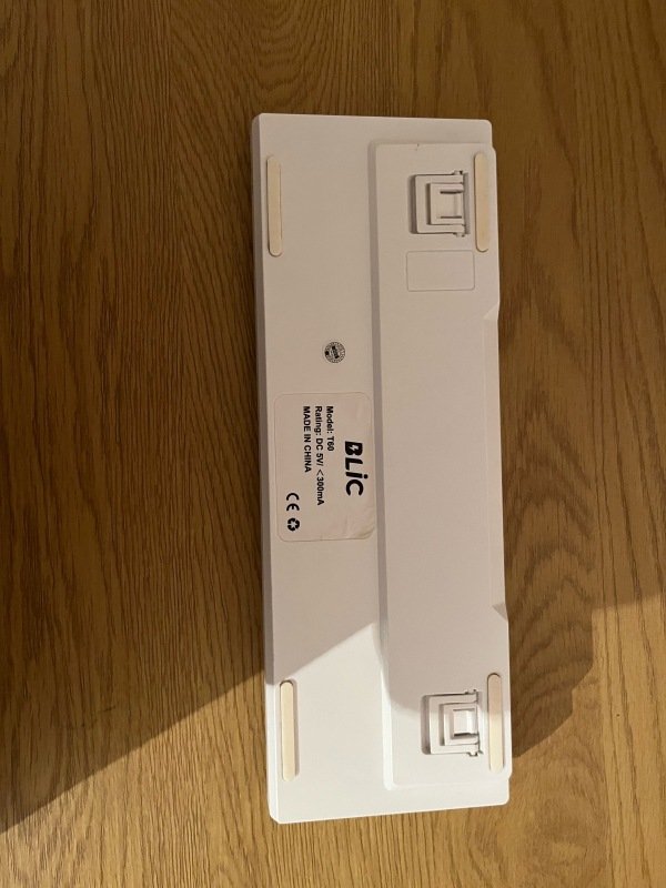 tam ideal  vəziyətdə bu gün alana endirim olacag!!!!!!!