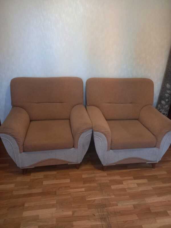 Yaxşı vəziyyətdə yumşag mebel satılır
