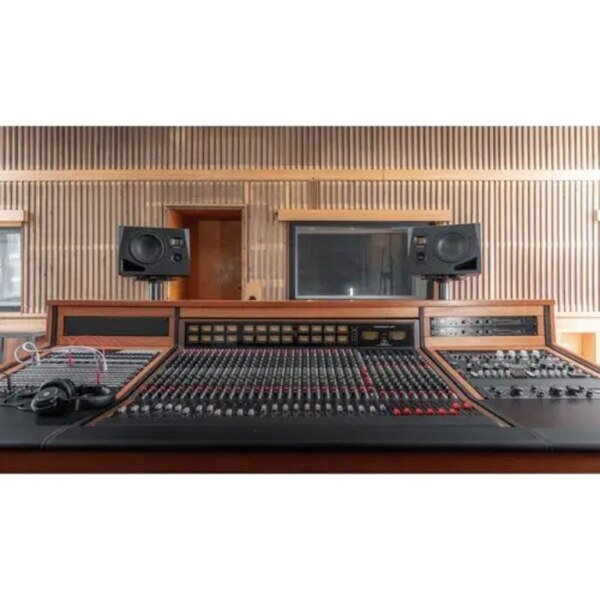 Studio monitorları ADAM Audio A8HLeft