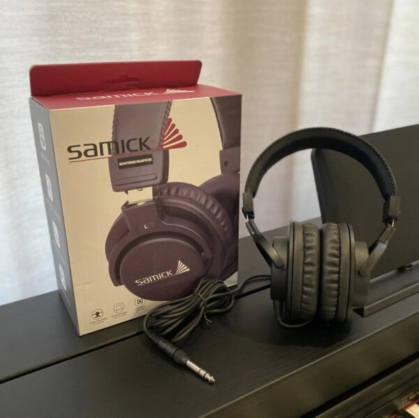 Samick qulaqlıq