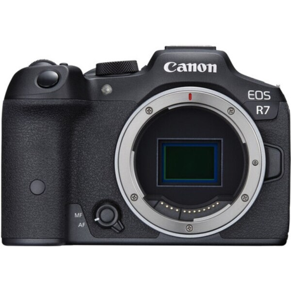 Canon EOS R7  RF 18150 mm f3563 IS STMx1