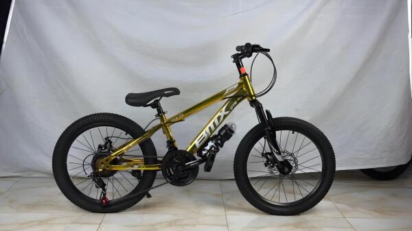 Velosiped BMX