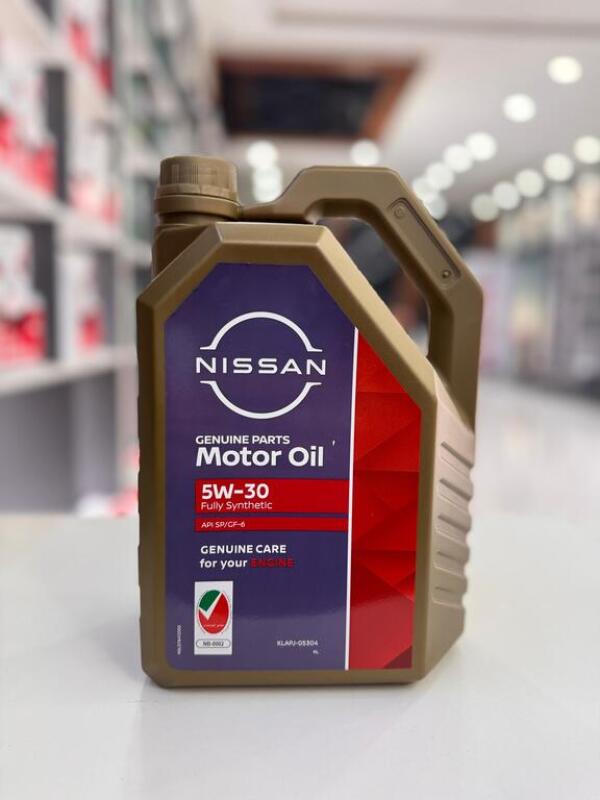 Mühərrik yağı Nissan 5w30 4lt