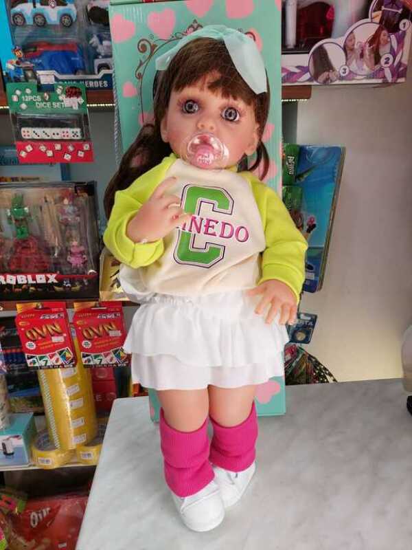 Canlı silikon kukla